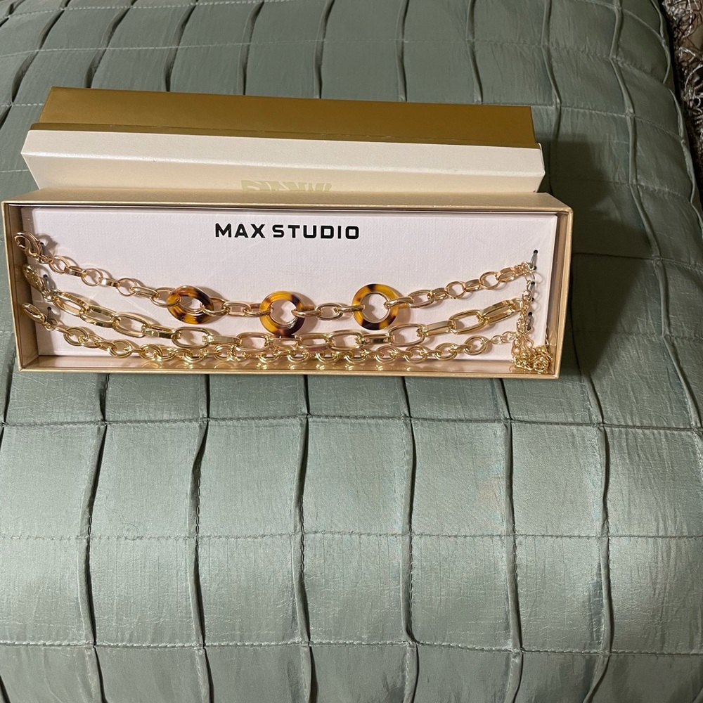 Max Studio bracelet set